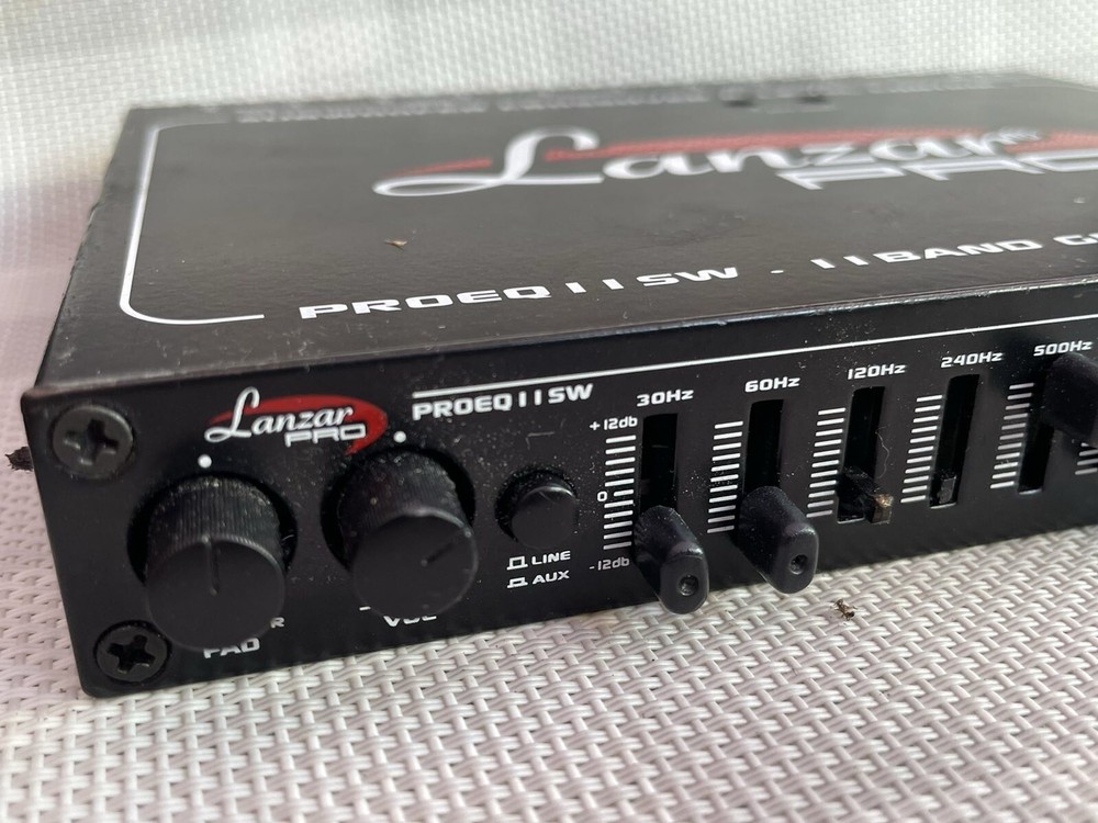 LANZAR Pro Subwoofer Crossover & Level PROEQ 11SW 11 Band Equalizer