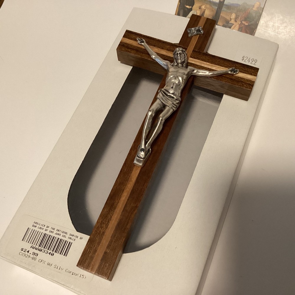 INRI CRUCIFIX 8" BOXED Silver Tone