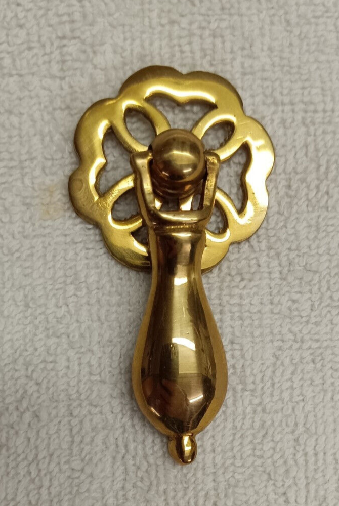 CAST BRASS TEARDROP STYLE DRAWER /DOOR PULL NEW OLD STOCK,NEVER INSTALLED