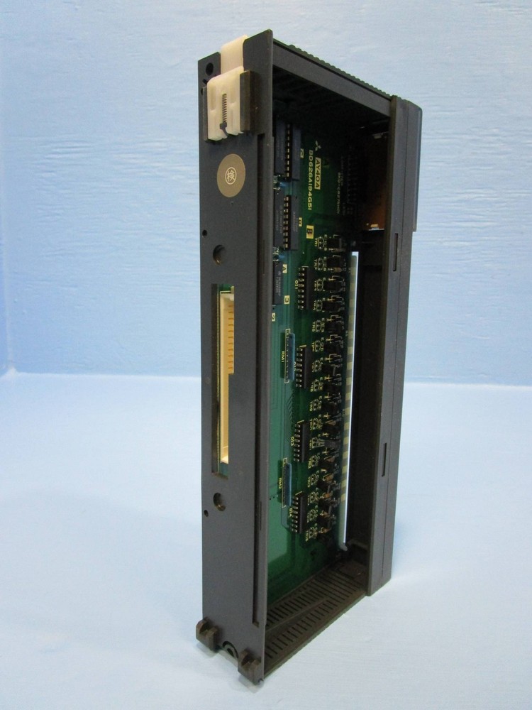 Mitsubishi AY40A Melsec Output Module Sink 16 PTS AY40A