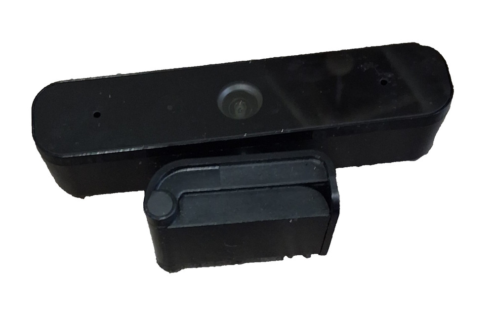 Basic Webcam w/ Adjustable Swivel Base & USB Power Cord