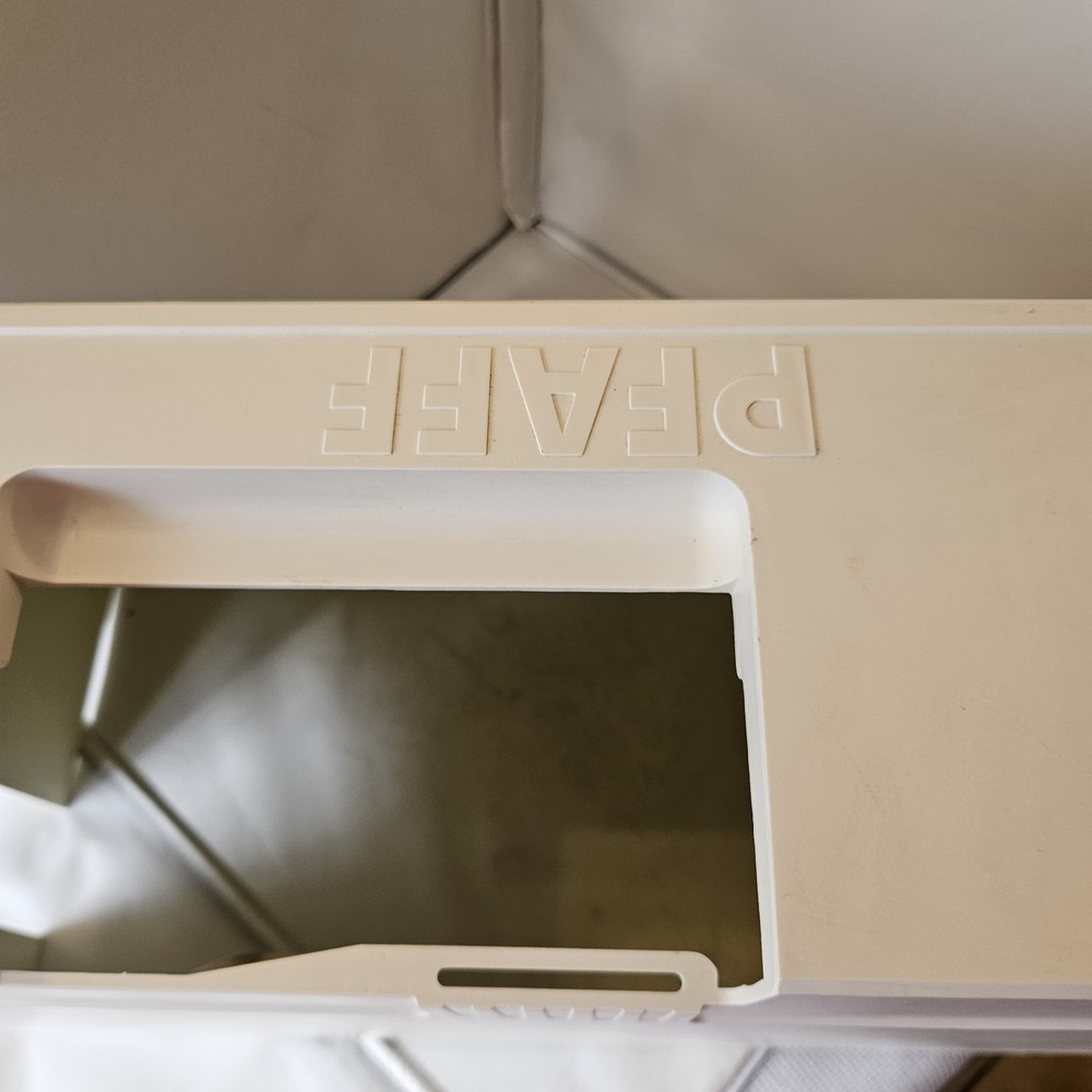 Pfaff Passport 2.0 Sewing Machine