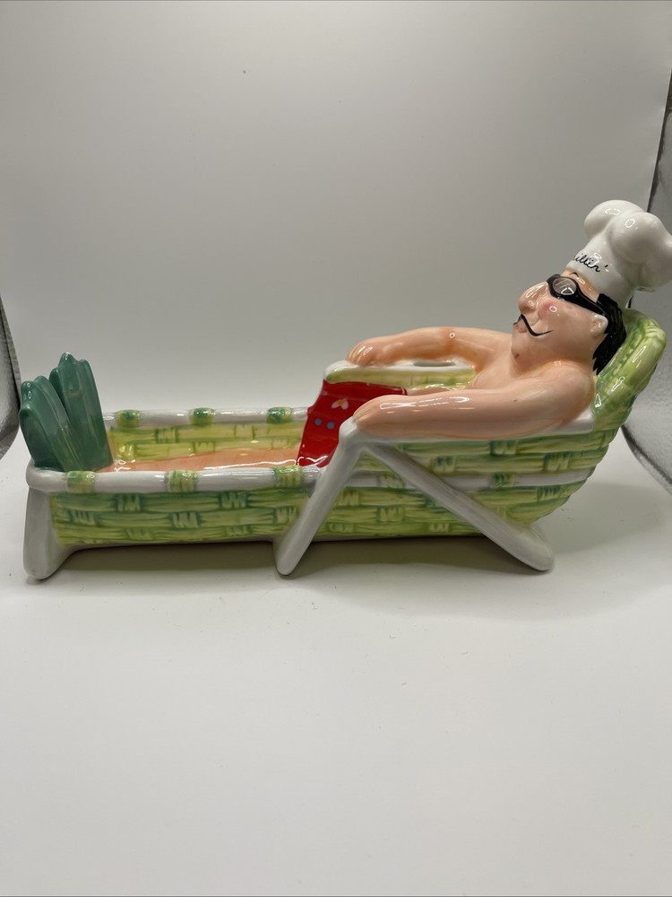 Mud Pie Snack Cheese Cracker Vegetable Chillin Dish Pool Party Man Flippers