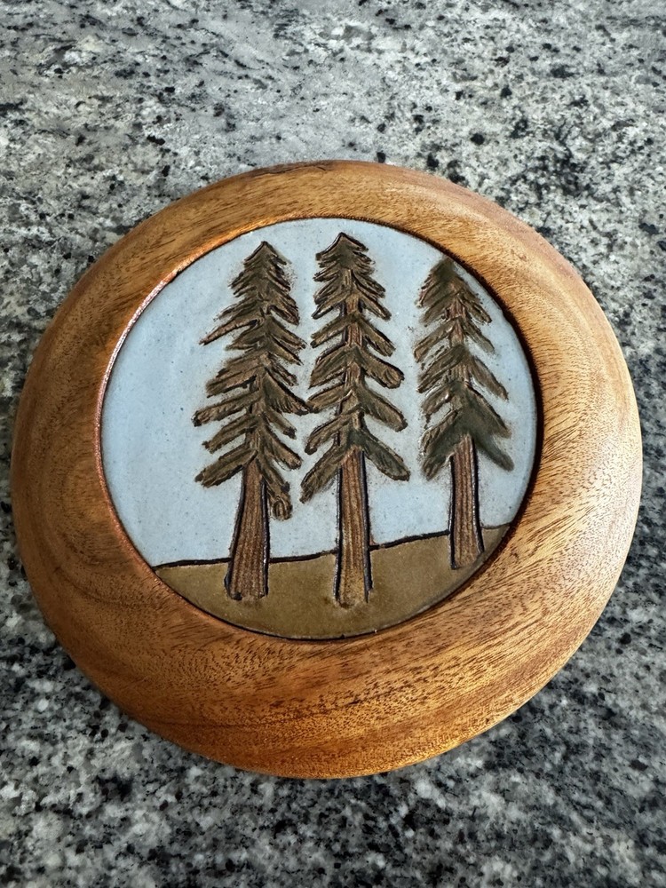 Table Trivet Pine Tree Ceramic 70-89’s Pottery