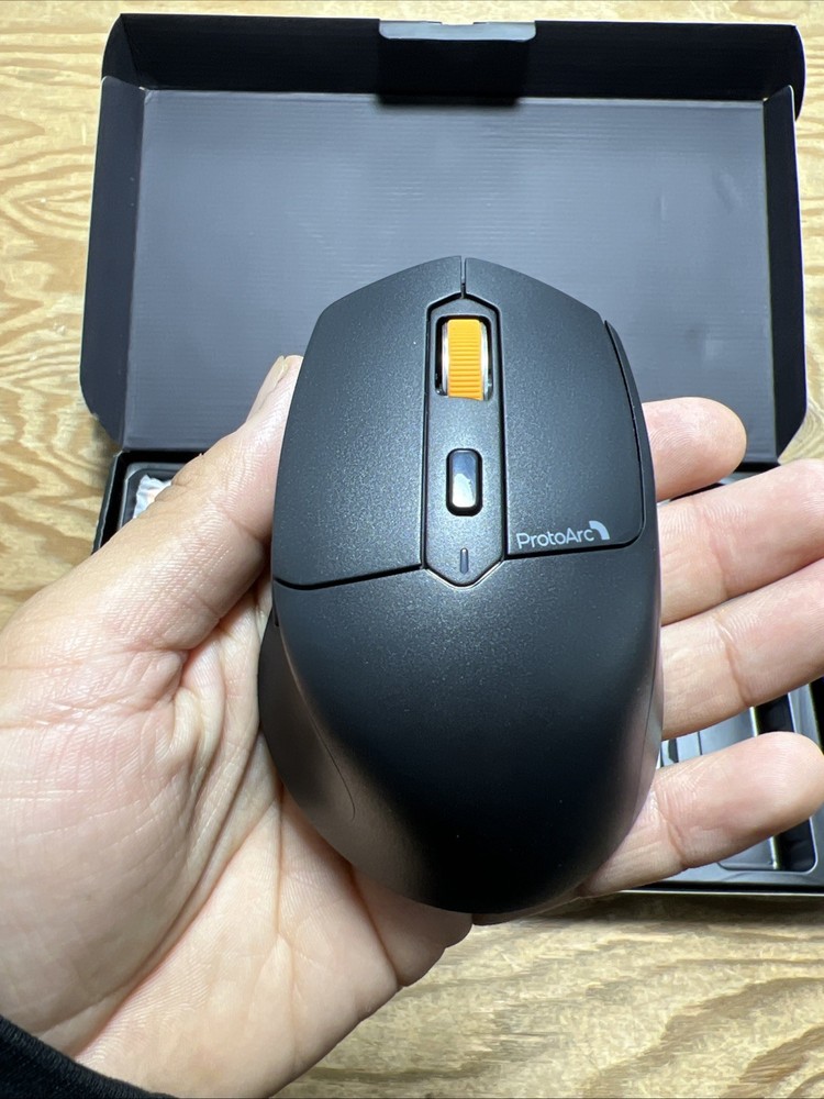 ProtoArc EkM04 Keyboard & Mouse Ergonomic Wireless Combo Split Design Black