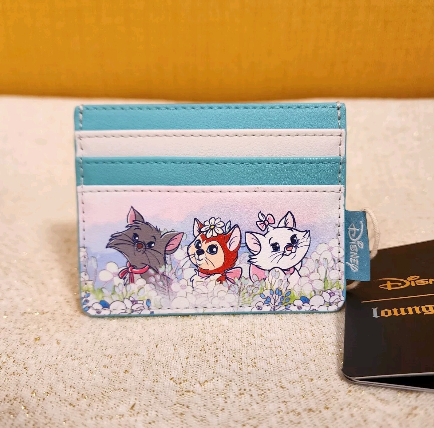 Loungefly Disney Cats Flower Field Cardholder Wallet Marie Dinah Figaro Oliver