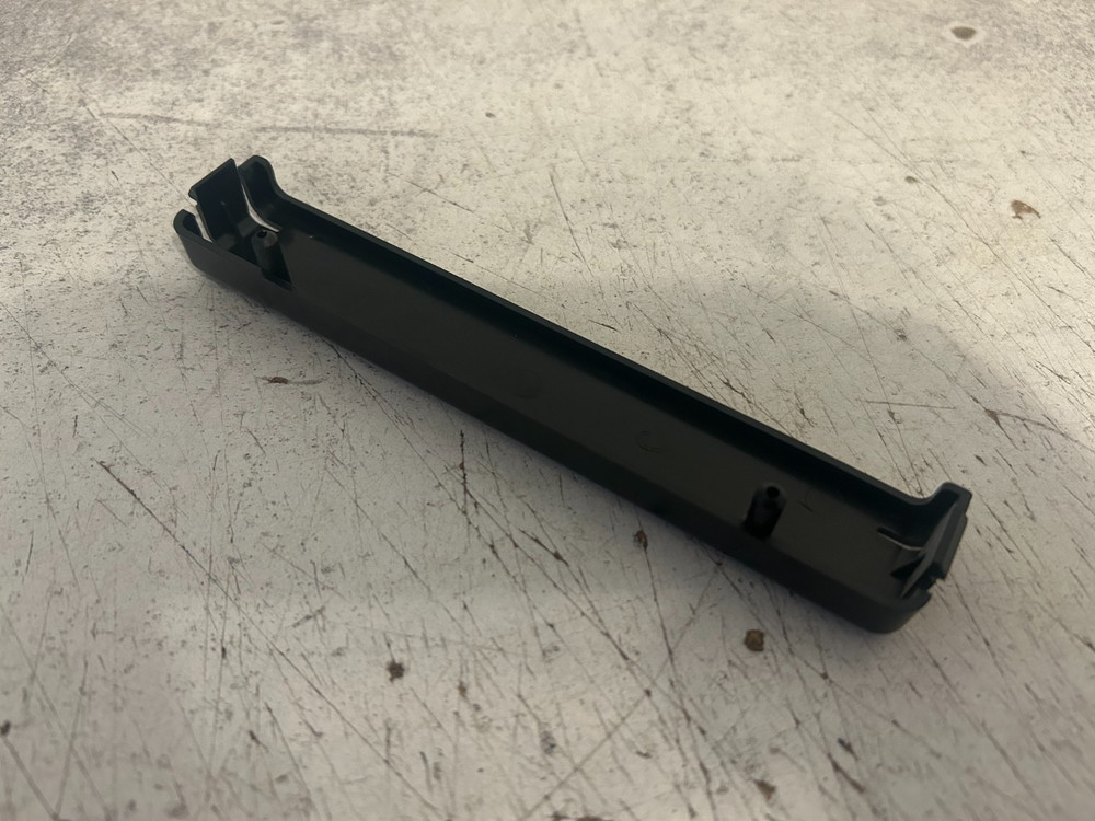 OEM Thermaltake Versa H22 Plastic Retention Bracket ATX Case Quick Ship