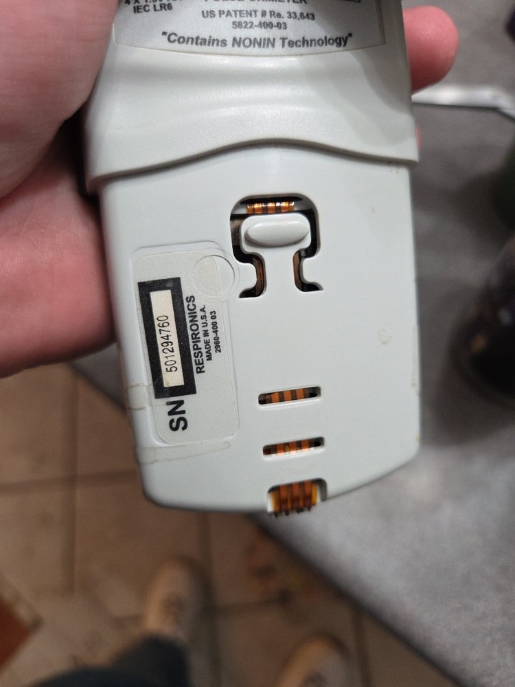 Respirons 920M Plus Handheld Pulse Oximeter Portable