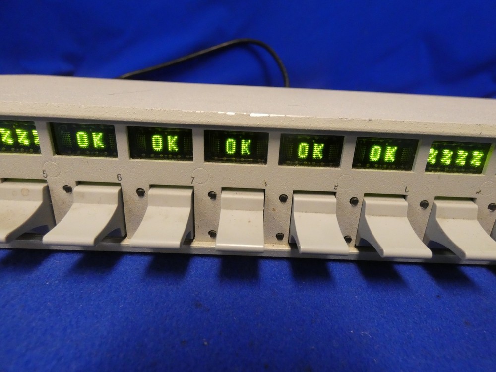 RTS KP-12LK 12 Position Intercom Key Panel White w/Power Cord