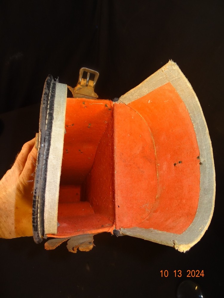 Nice Antique Leonardo Nunes Soprano Ukulele