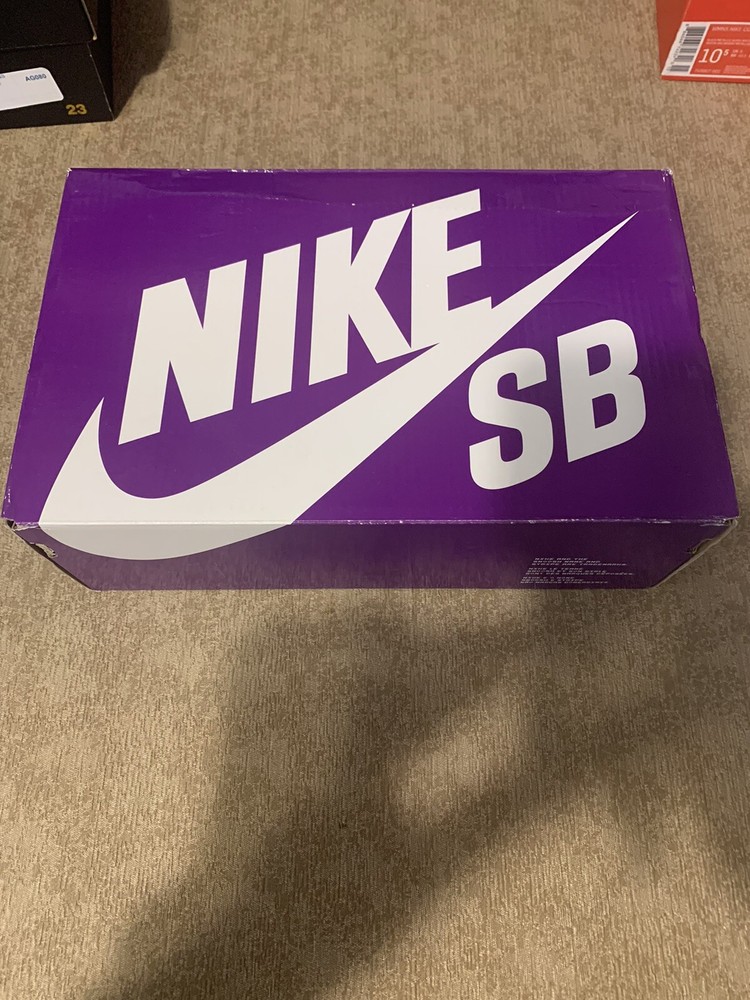 Nike SB Janoski (GS) Size 4Y