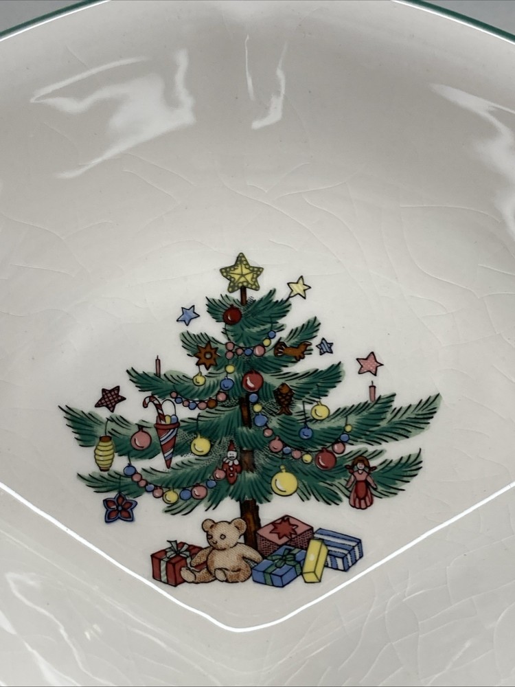 Nikko Christmastime Three-Section Tray