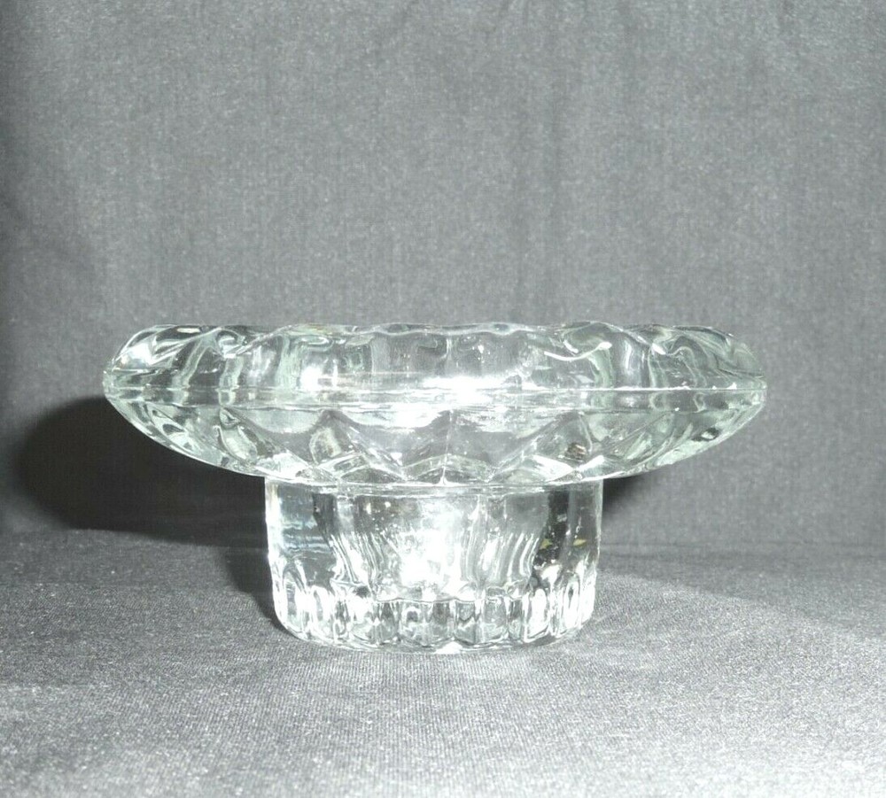 CANDLE HOLDERS HOLDS 3 KINDS OF CANDLES!