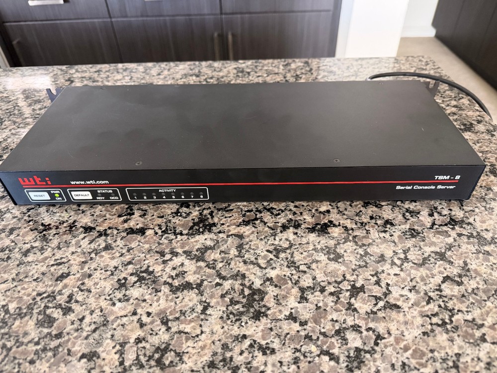 WTI TSM-8 SERIAL CONSOLE SERVER 8 PORT