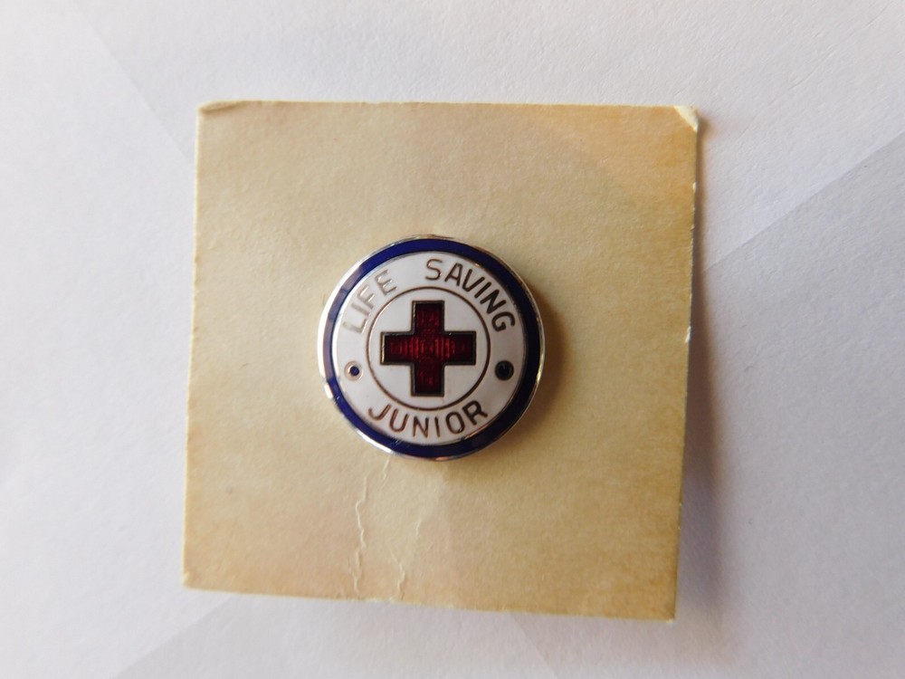 Red Cross Swimming Beginner Intermediate Advanced Swimmer Pin Back Button LOT