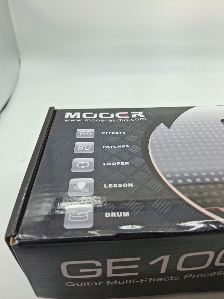 Mooer Audio GE100 Multi-Effects Guitar Processor Pedal Brand New