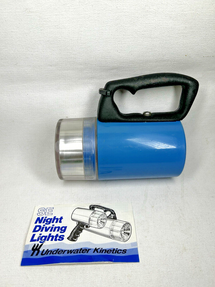 Underwater Kinetics SE200 Waterproof Scuba Dive Light Lantern