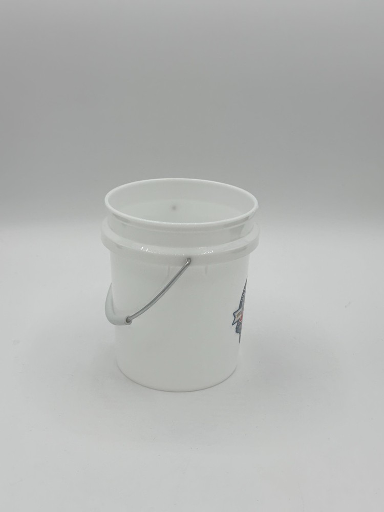Rural King White Mini Bucket