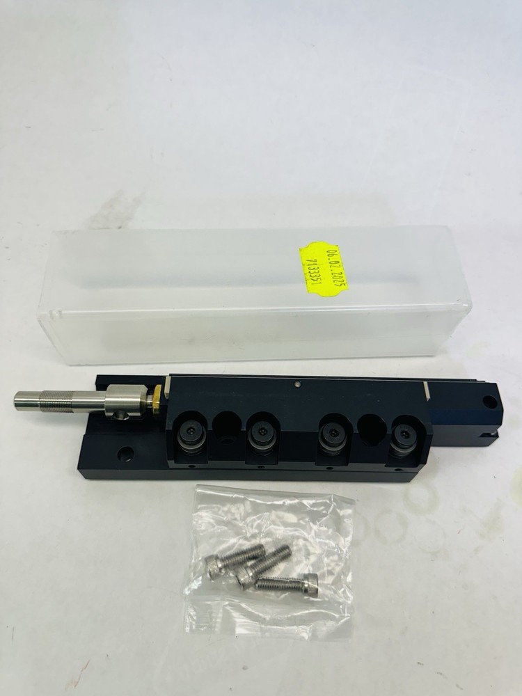 Compact Linear Rail 7133351