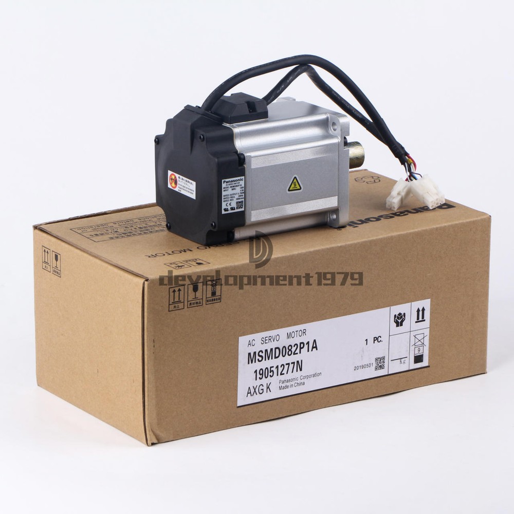 1PC NEW PANASONIC Servo Motor MSMD082P1A