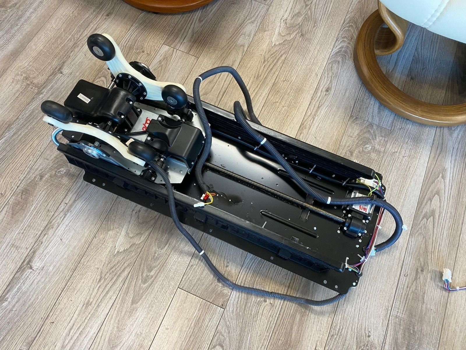 OEM Human Touch iJoy HT 5270 Massage Chair Recliner Robot Massaging Assembly