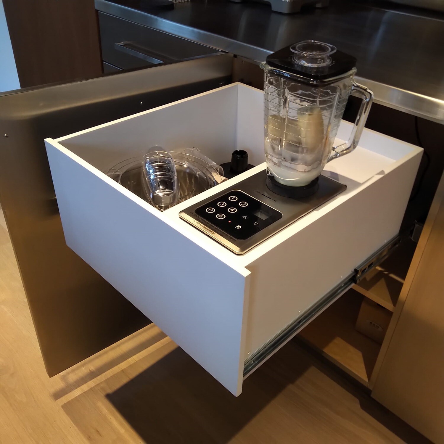 In Counter Blender & Food Processor (Nutone Food Center) w 1000W Drop-in Motor