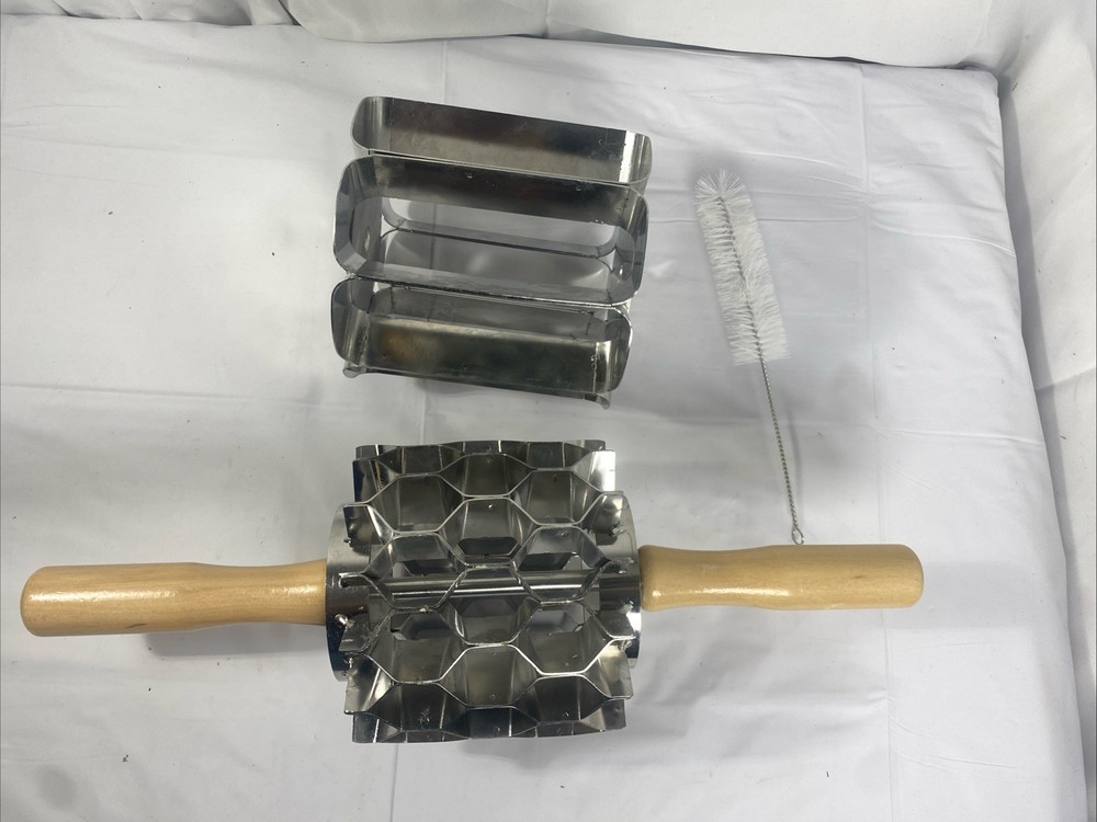 42-Hole Stainless Steel Doughnut Cutter, Replaceable Roller Blade, Doughnut