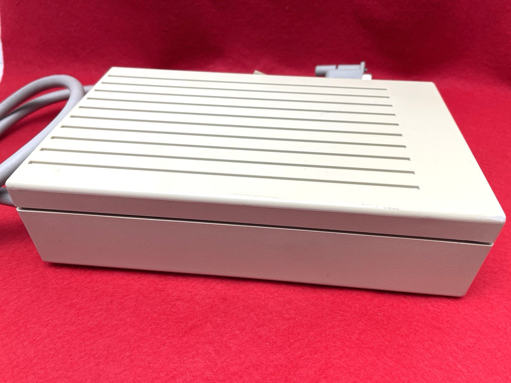 VINTAGE APPLE FDHD EXTERNAL SUPER DRIVE G7287 UNTESTED 1988 APPLE COMPUTERS