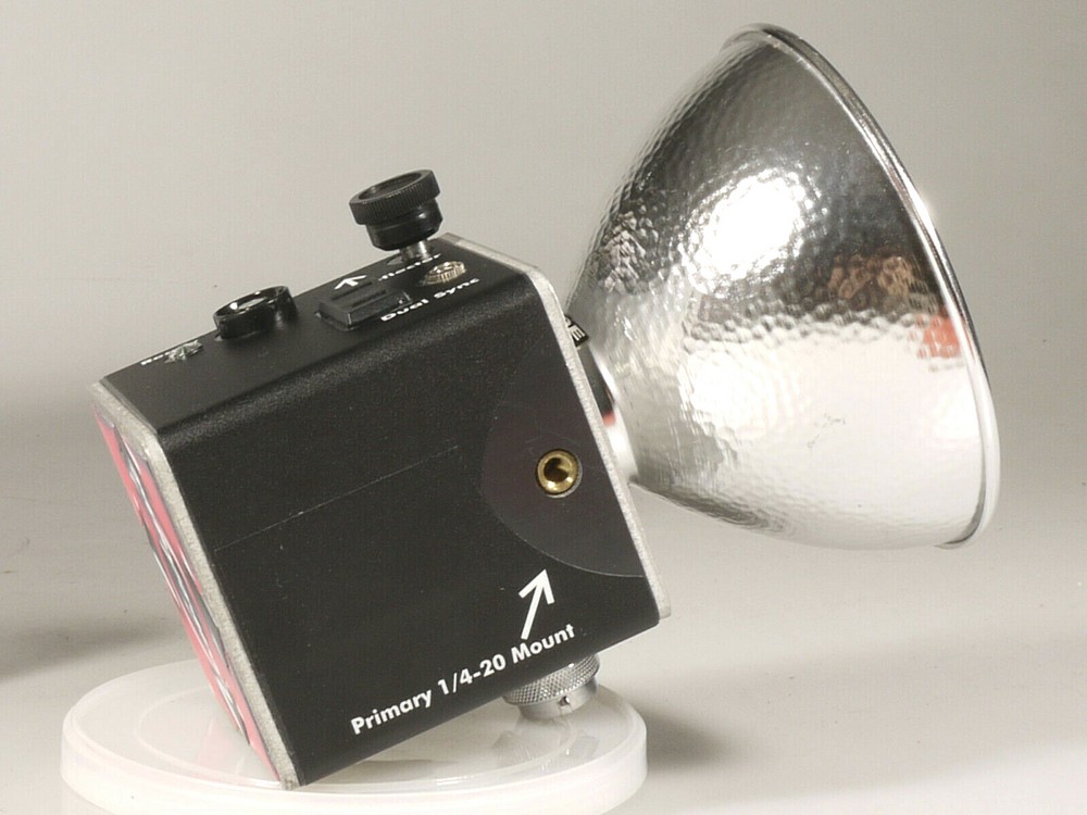 PRL) LUMEDYNE HEBC 800ws BASIC SIGNATURE SERIES HEAD FLASH FLASH
