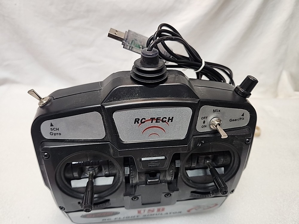 DYNAM USB R/C Model Flight Simulator RC TECH - 5CH - CONTROLLER ONLY