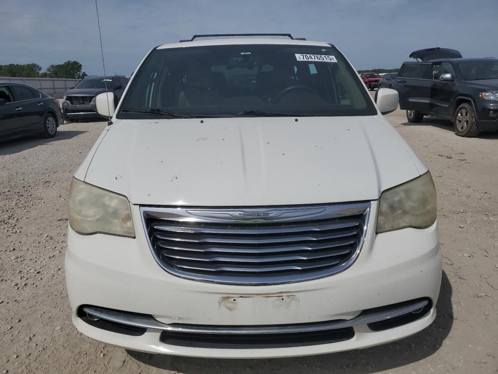 2012 TOWN AND COUNTRY Jack
