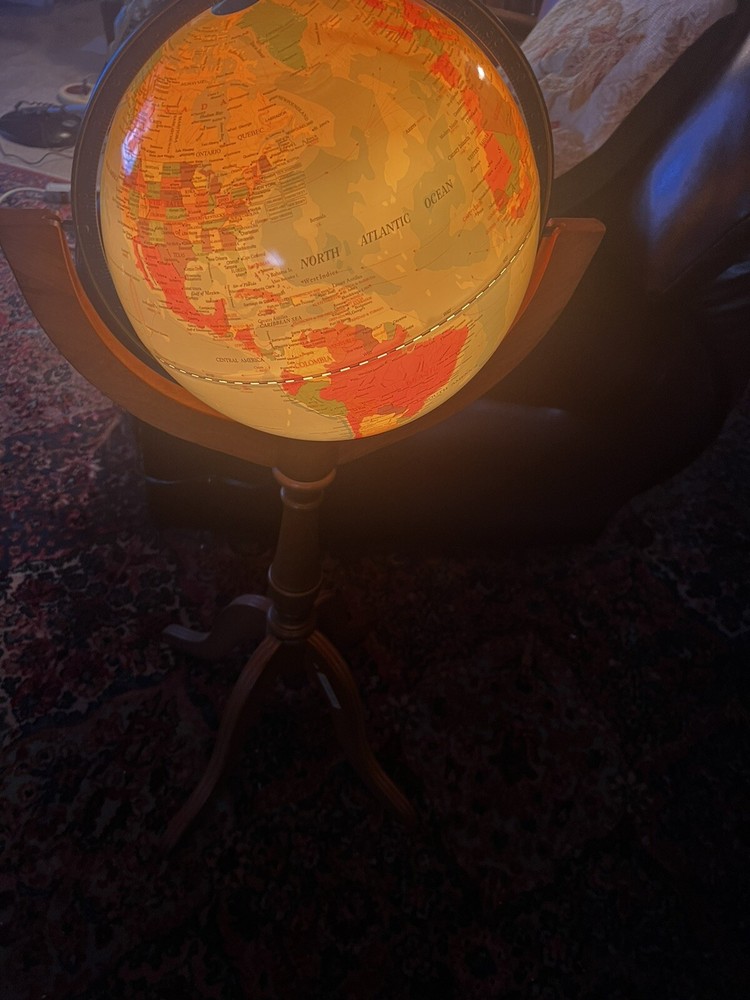 Globe World Aluminated, Solid Wood Stand Classic 39” Tall