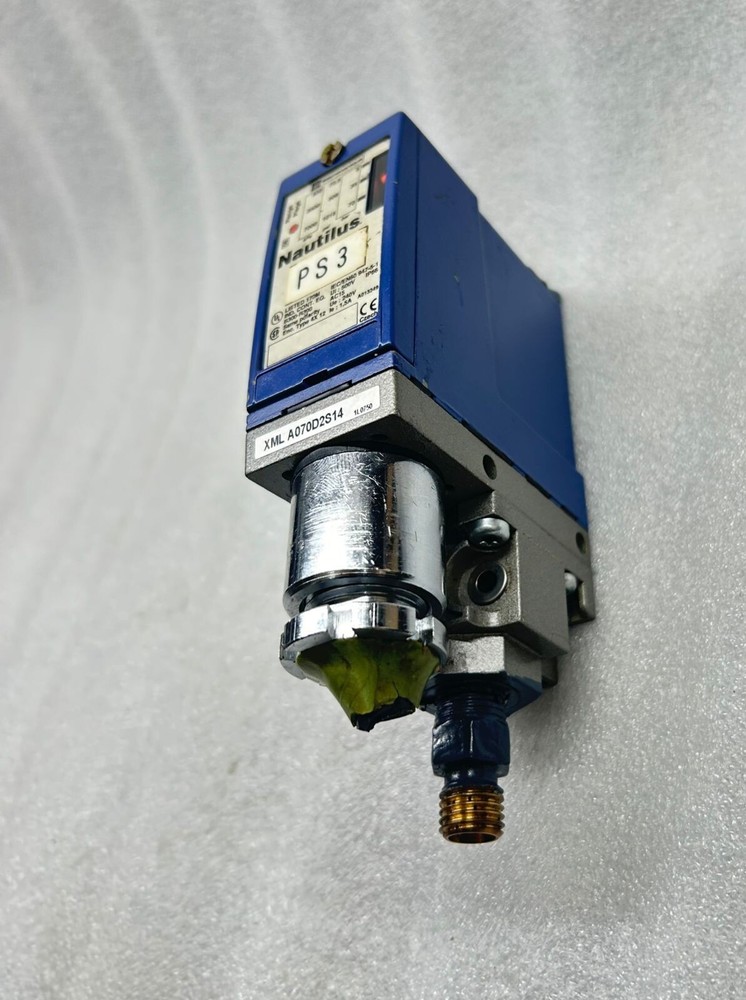 NAUTILUS XML A070D2S14 PRESSURE SWITCH