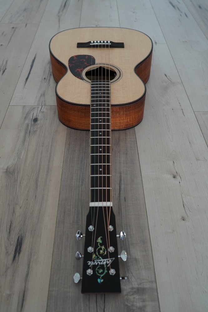 Larrivée OO-40 Koa Special w/Element VTC Thumbnail: Larrivée OO-40 K