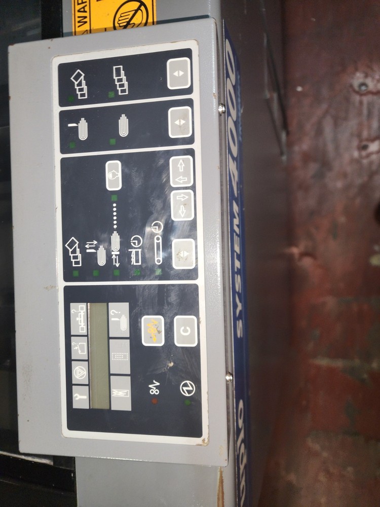 Duplo System 4000 10 Bin Collating System