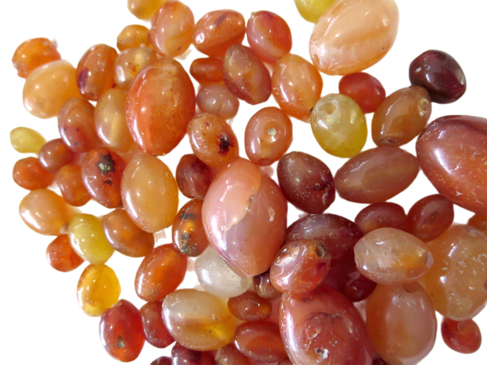 ANTIQUE Carnelian AGATE Beads Mid Eastern 18th Or Earlier