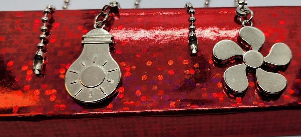 Silver Tone Ceiling Fan Pulls FAN • LIGHT Pull Chains Bulb & Fan Shaped Metal