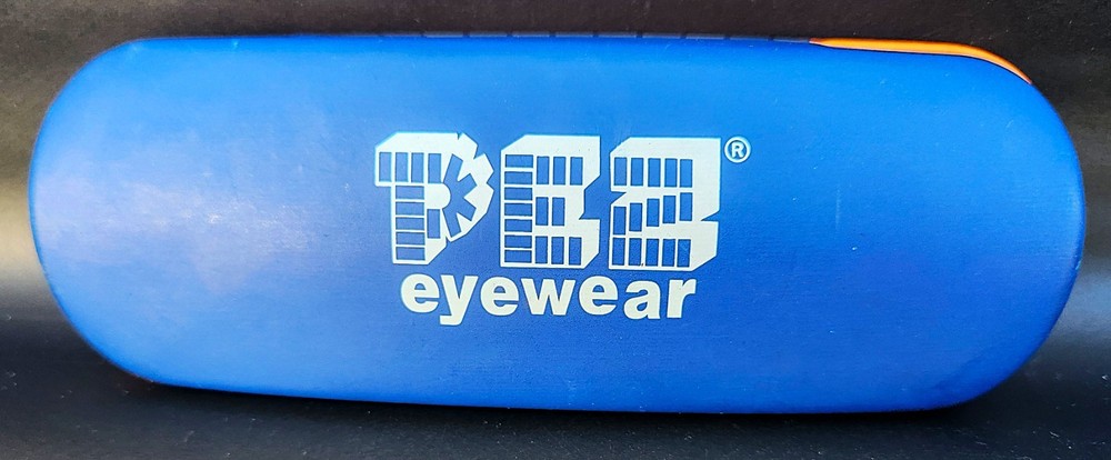 PEZ Candy Child Size Clamshell Blue & Orange Eyeglass Case (EUC)