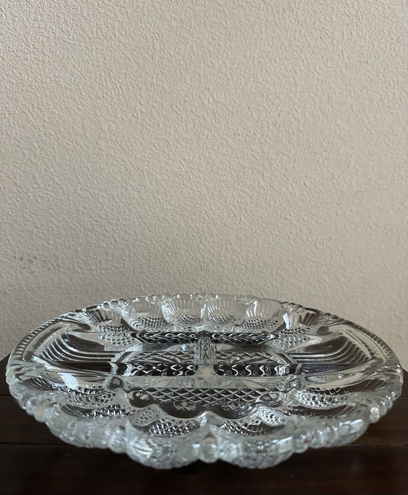 Vintage L.E. Smith Glass Deviled Egg & Relish Plate w/ Pineapple Pattern-EUC