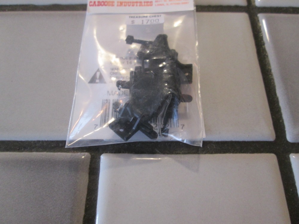 CABOOSE INDUSTRIES # 5202S GROUND TRHROWS HO SCALE