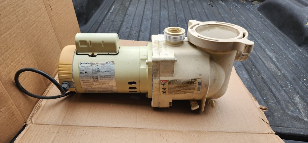 Pentair Superflo 0.94 HP Pool Pump
