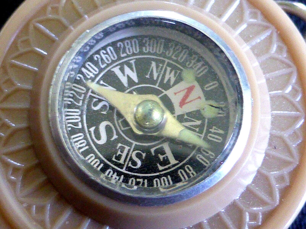 Great Vintage Curvimeter Map Measuring Wheel & Compass, 1940s