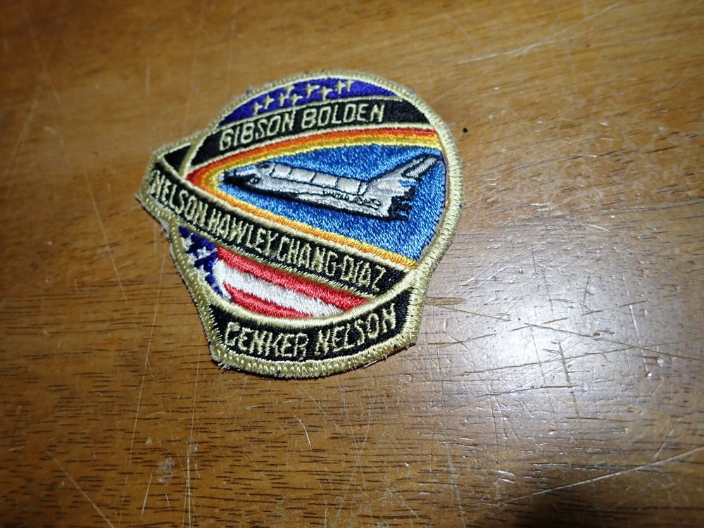 SPACE SHUTTLE GIBON BOLDEN SPACE PATCH     BX T #112