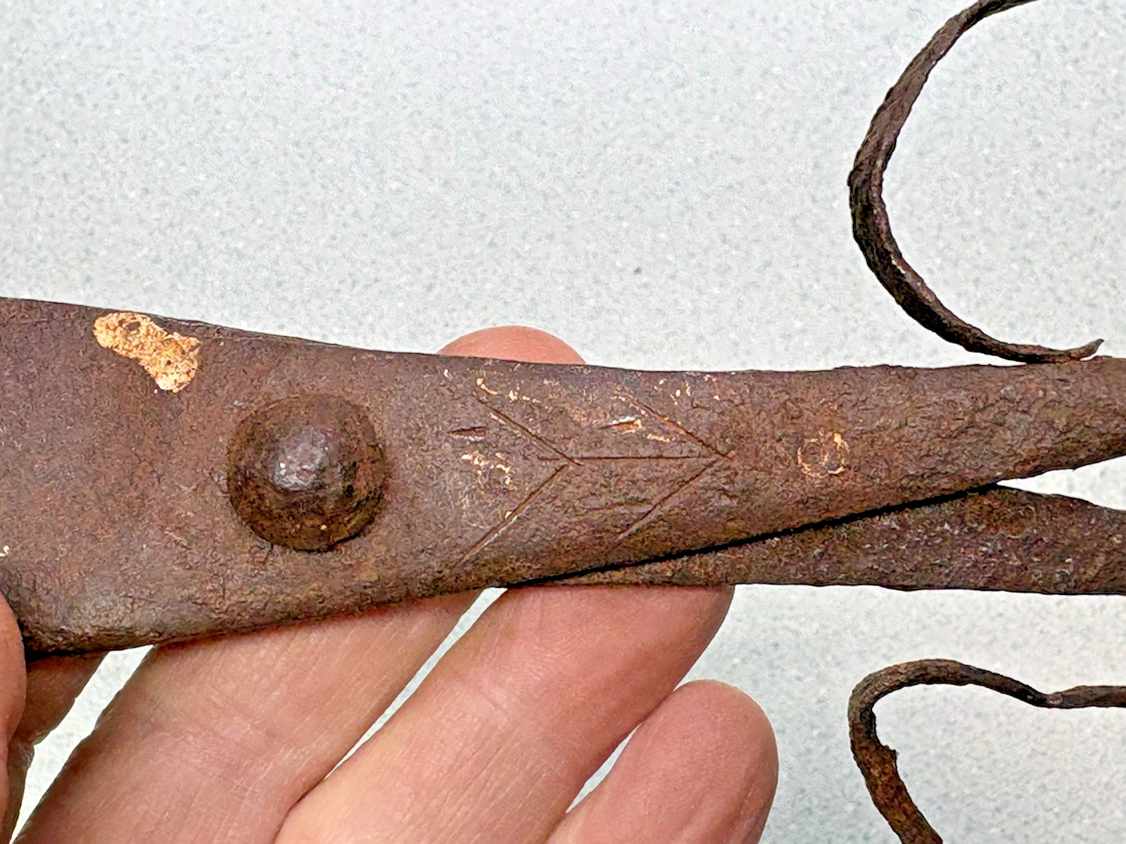 REVOLUTIONARY WAR ERA BLACKSMITH HAND-FORGED IRON SCISSORS good CONDITION RARE