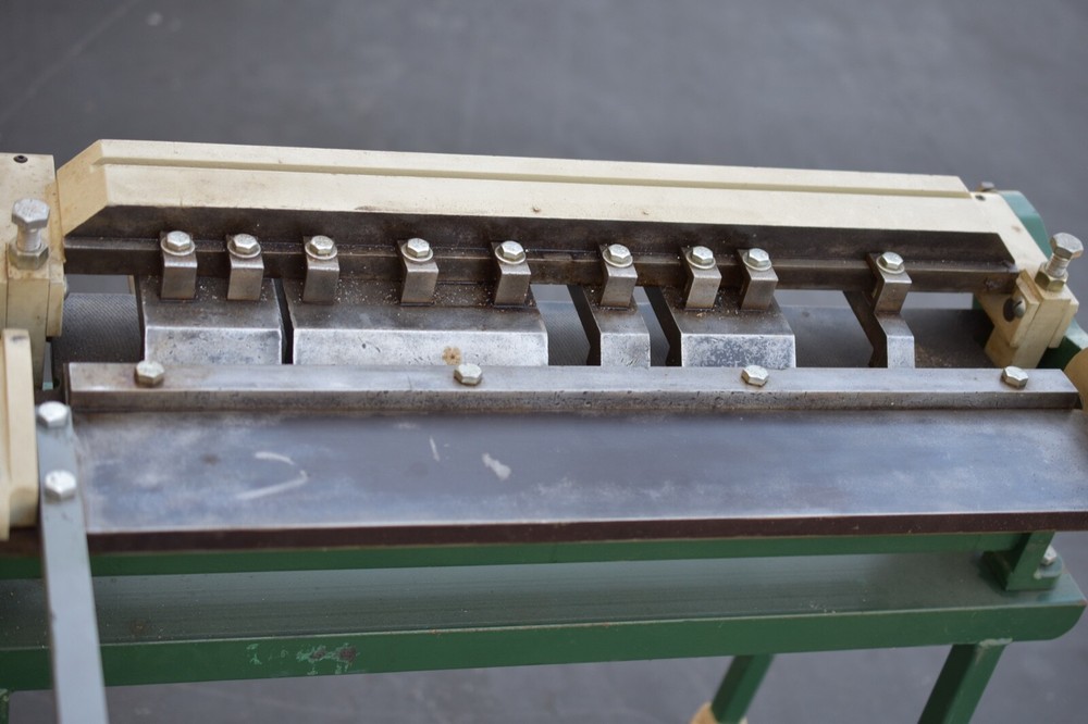di-acro model 24 finger brake