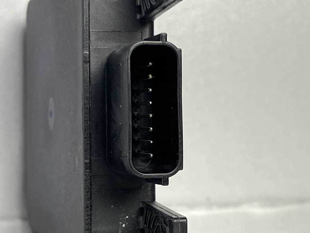 GM Blind Spot Radar Sensor OEM 86553721