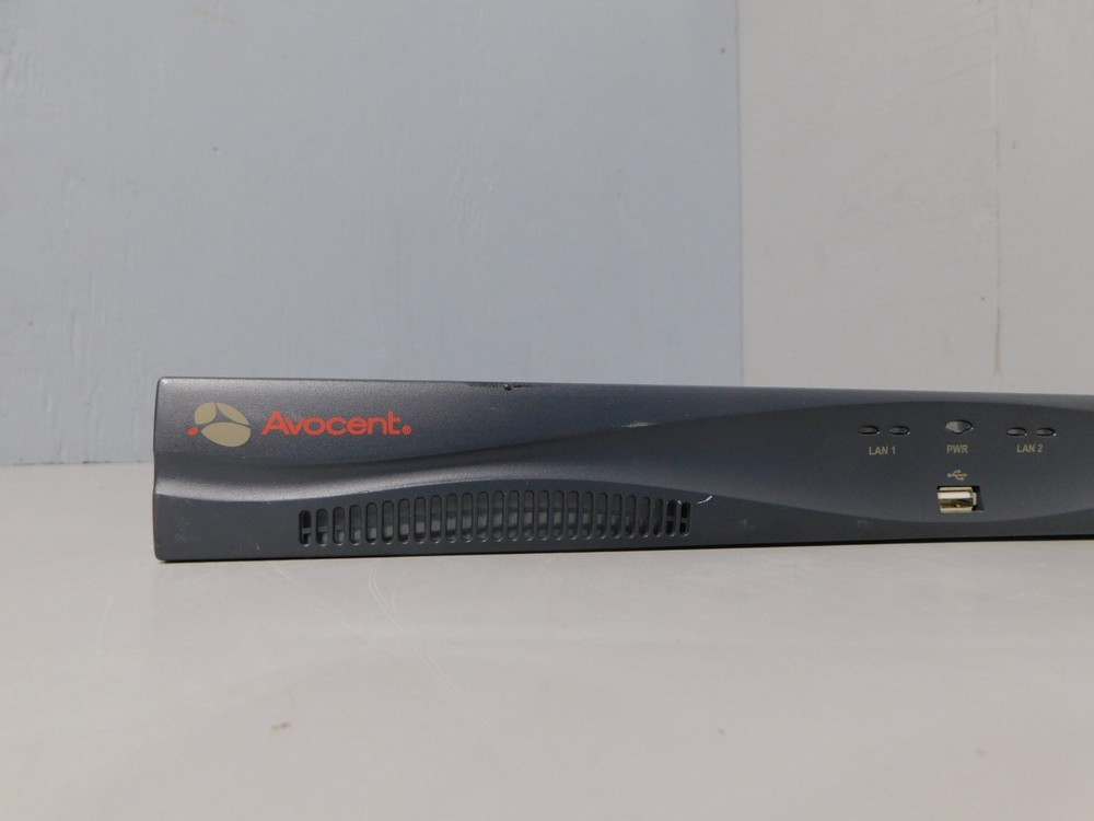AVOCENT MPU4032 MergePoint Unity 4032 KVM