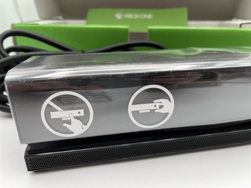 Microsoft Xbox One Kinect Sensor Bar - Black Model 1520 New Open Box -Fast Ship