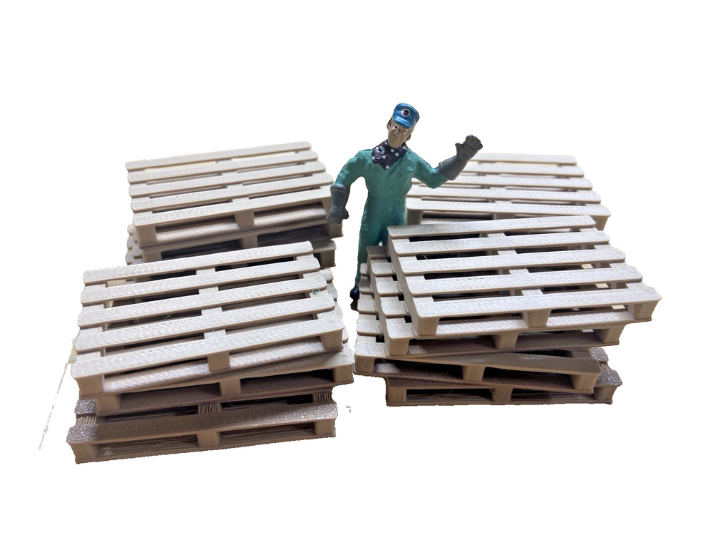 O Scale Pallets 20 Each, Ready To Use