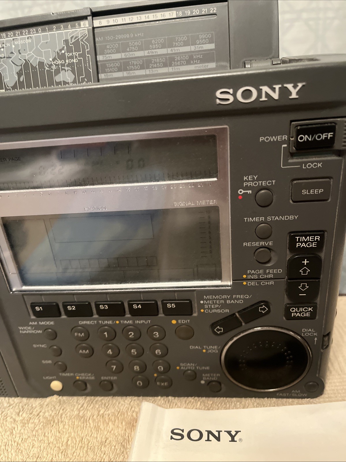 Sony ICF-SW77 World Band Receiver Radio Mint Condition Tested Works Great